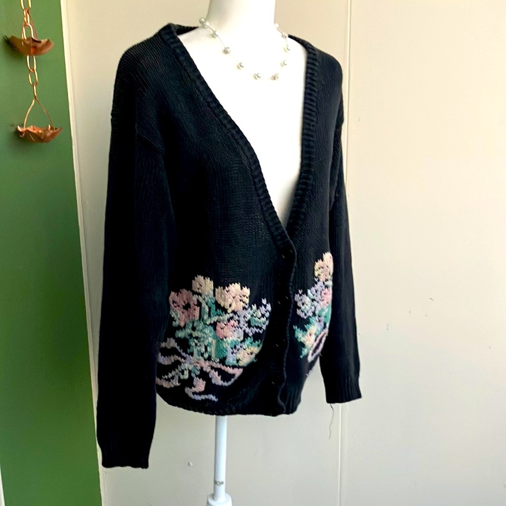 Vintage 80s 90s Black Floral Cardigan